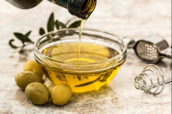 Study Finds Olive Oil May Help Reduce Risk of Dementia Death